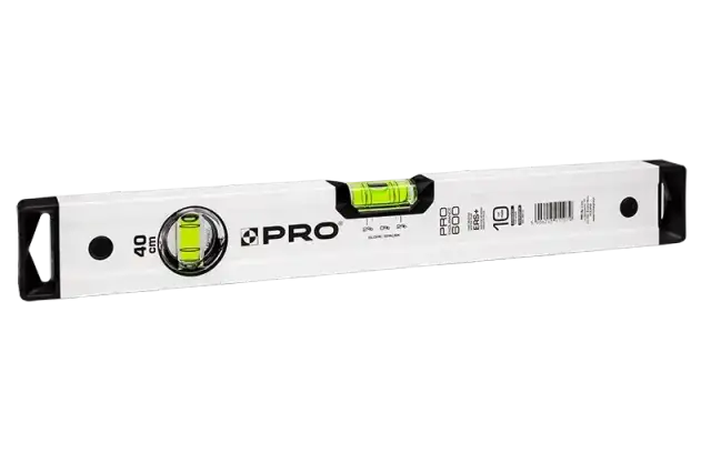 Jaką poziomicę wybrać, aby uniknąć błędów w budowie?