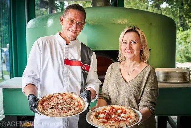 Twoja pizza marzeń: Co dodać, by zachwyciła smakiem?