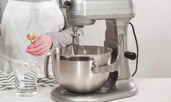 Mikser planetarny: jaki wybrać, by nie żałować? Poradnik Marka Jasińskiego