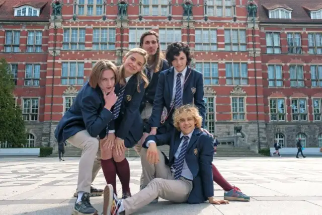 Czy warto obejrzeć Bring Back Alice? Szczera recenzja serialu