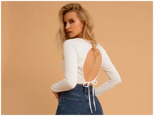 Buty do krótkiego kombinezonu: Jak wydłużyć nogi i zmienić stylizację?