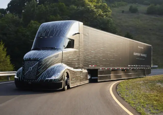 Ile kosztuje nowa ciężarówka? Ceny i porównania modeli w Polsce