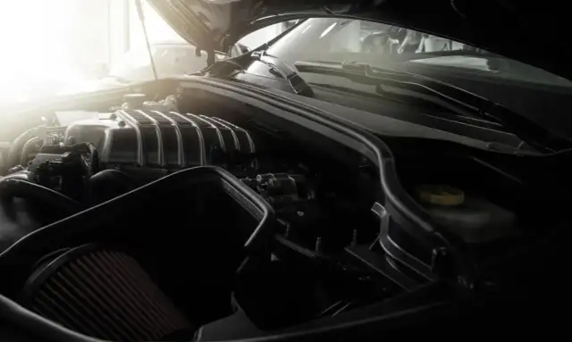 Filtr stożkowy w benzynie: Moc, dźwięk, ryzyka. Czy warto?