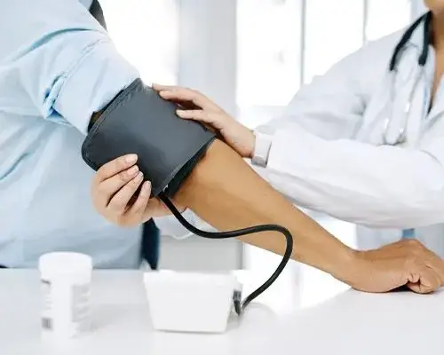 Lekarz od ciśnienia jak się nazywa? Poznaj specjalistę od nadciśnienia