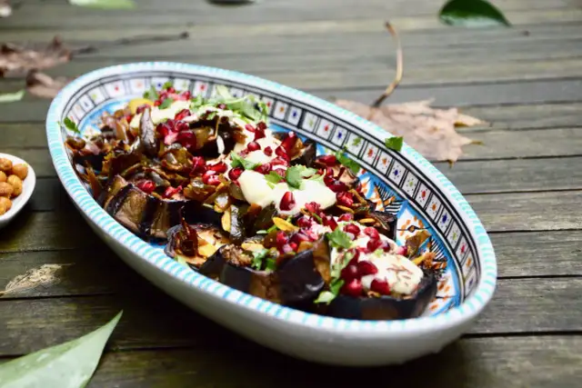 Maîtrisez la salade d'aubergines grillées: tendre et jamais grasse