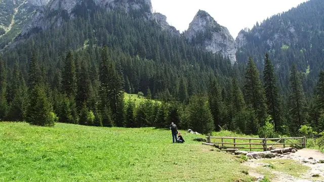 Skała Pisana w Dolinie Kościeliskiej - tajemnicze miejsce skrywające legendy