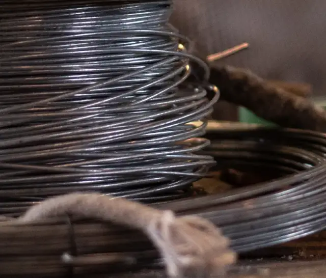 Jaki drut do cięcia styropianu? Wybierz najlepszy materiał i średnicę