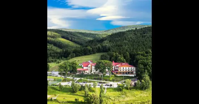 Żegiestów Zdrój sanatorium NFZ opinie – co naprawdę sądzą pacjenci?