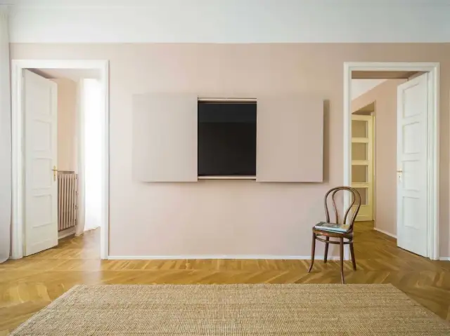 Sypialnia bez TV? Jak ukryć telewizor, by cieszyć się spokojem