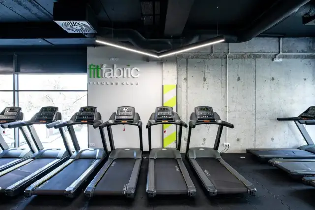 CrossFit Łódź: Jak wybrać najlepszy box? Ceny, oferty i porady