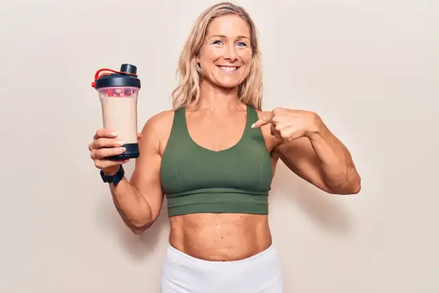 Naturalne zamienniki koktajlu Herbalife, które zaoszczędzą Twój portfel