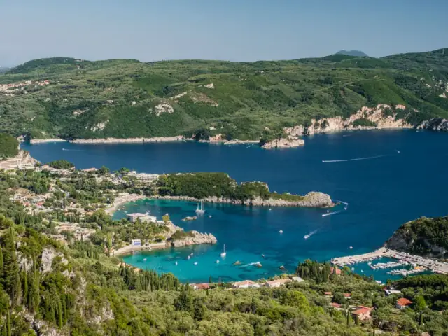 Najlepsze atrakcje na Korfu, które musisz zobaczyć podczas wizyty