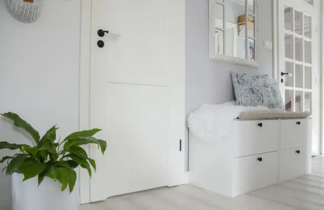 Jak zrobić siedzisko do przedpokoju: proste kroki i praktyczne porady