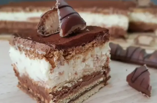 Ciasto Kinder Bueno - Jak zrobić idealny krem i uniknąć błędów?