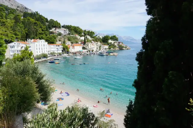 Jak znaleźć tanie noclegi w Chorwacji? Przewodnik po najlepszych opcjach.