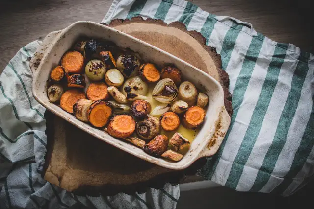 Jak zrobić rosół wegetariański, który zaskoczy smakiem i aromatem
