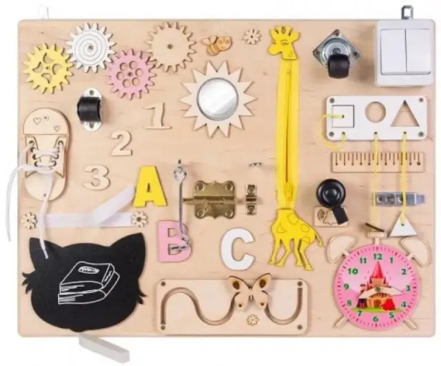 Karty sensoryczne dla niemowląt – jak wspierać rozwój zmysłów maluszka