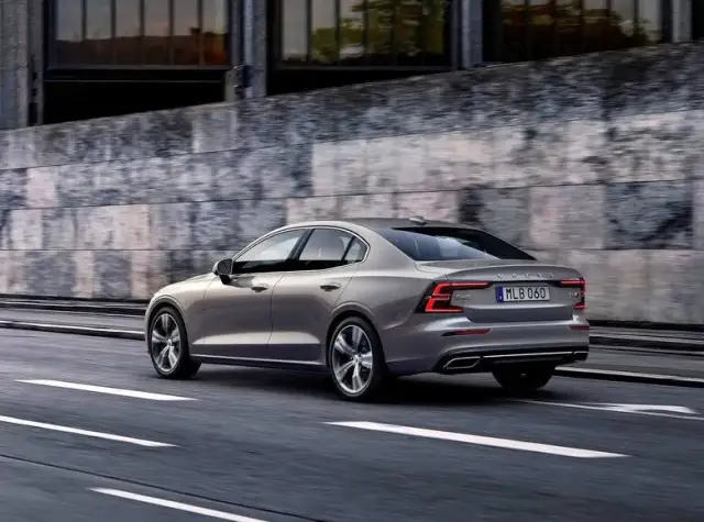 Volvo S60 jaki silnik wybrać, aby uniknąć wysokich kosztów eksploatacji?