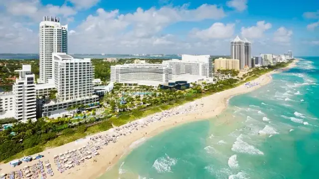 Fontainebleau Miami Beach: ¿Su estancia de lujo soñada en Miami?