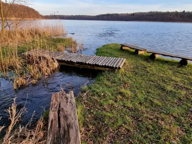Jezioro Tuczno Kujawsko Pomorskie - idealne miejsce na relaks i przygodę