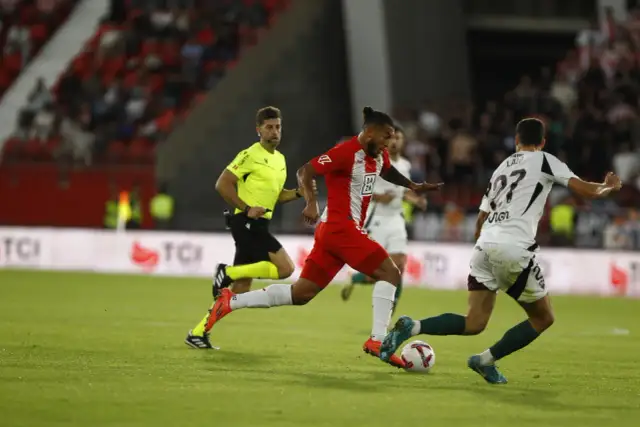 Dónde mirar UD Almería contra Córdoba CF y no perderte el partido