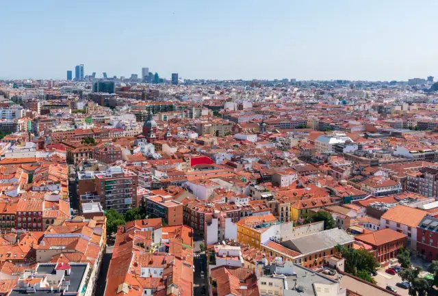 Jak czytać nowoczesne budynki i odkrywać ich ukryte znaczenia