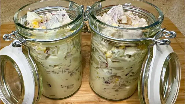 Twoja idealna sałatka śledziowa: Prosty przepis i triki mistrza