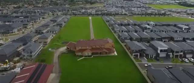 Jak sprzedać działkę deweloperowi i uniknąć najczęstszych błędów