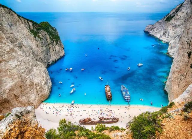 Która wyspa grecka? Wybierz raj dopasowany do Twoich marzeń!