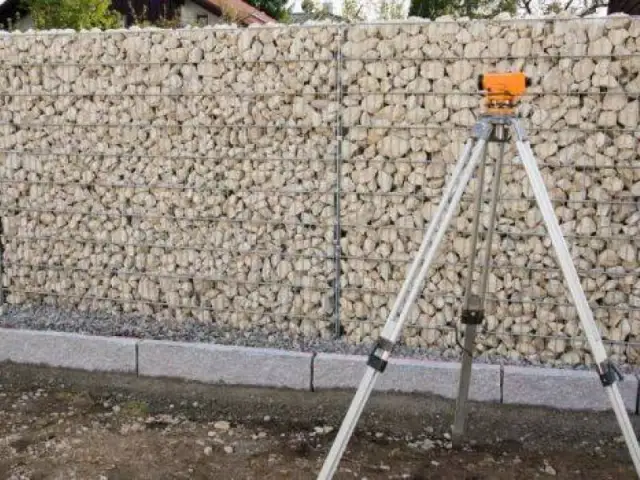 Jak zrobić ogrodzenie gabionowe - krok po kroku bez błędów