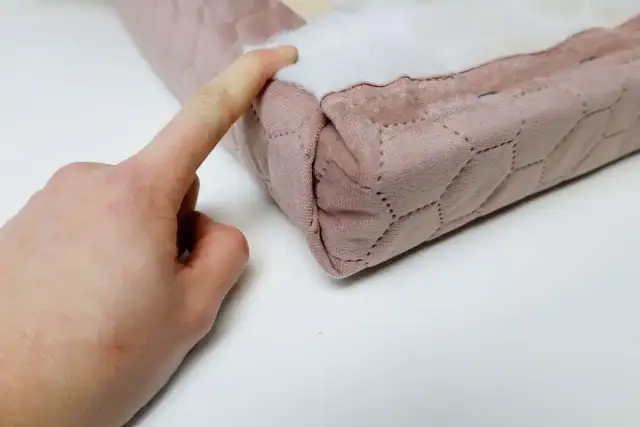 Jak samodzielnie stworzyć panele tapicerowane DIY i zaoszczędzić