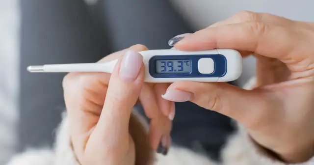 Kto płaci za L4 pracownika? Sprawdź zasady i wyjątki, aby nie stracić