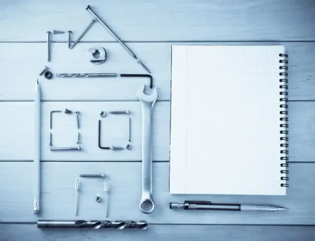 Przegląd techniczny budynku: umowa o dzieło czy zlecenie - co wybrać?