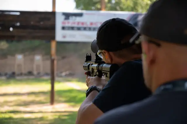 Strzelnica Baszta Łęczyca: Informacje, Oferta, Kursy | Klub Strzelecki