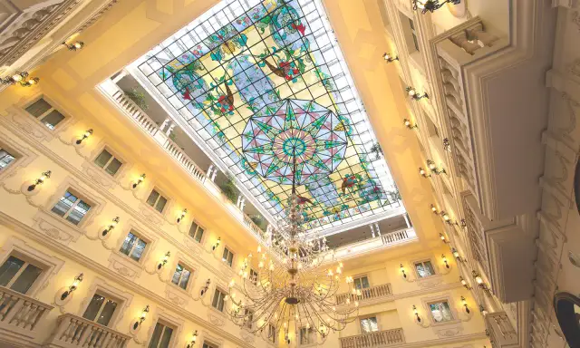 Grand Hotel Vanvitelli: Caserta, lusso e servizi completi. Merita?