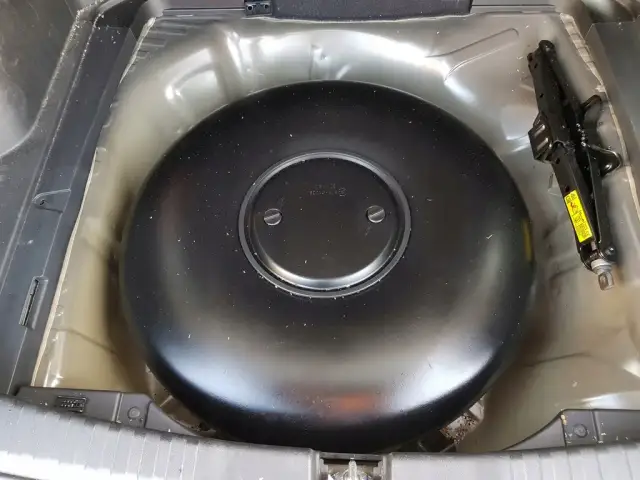 Jaki zbiornik LPG do Hondy CR-V? Sprawdź najlepsze opcje i wymiary