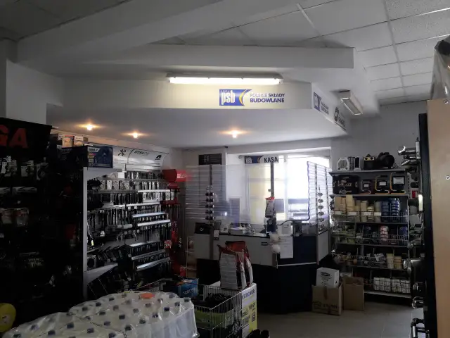 Gdzie znaleźć hurtownie budowlane w Strzegomiu i Zielonej Górze?