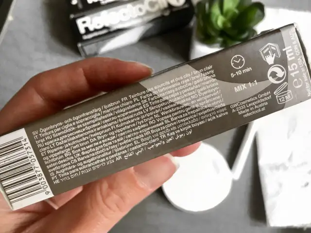 Henna Refectocil: Jak zrobić perfekcyjne brwi i rzęsy w domu?