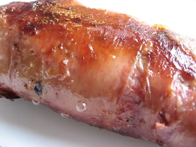 Andouillette à la poêle : le secret pour une cuisson parfaite sans éclater