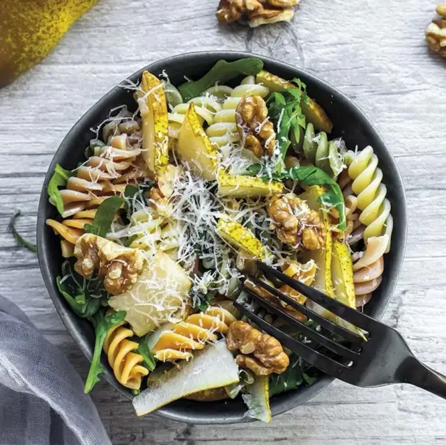 Recetas irresistibles de ensalada de pasta de verano para días calurosos