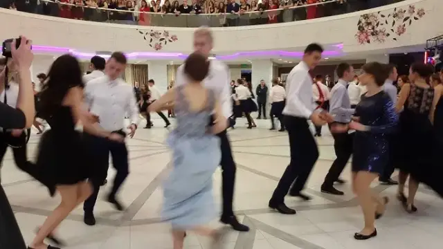 Skąd pochodzi taniec belgijka? Odkryj jego nieznane korzenie