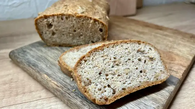 Chleb keto: Przepisy, gdzie kupić i jak wybrać najlepszy?