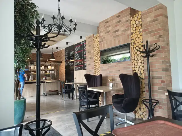 Gdzie zjeść w Tomaszowie Mazowieckim? Odkryj najlepsze restauracje