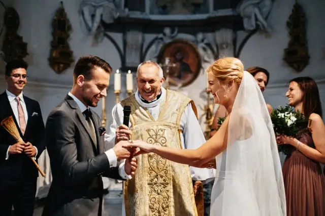 Ślub konkordatowy: kiedy do USC, aby uniknąć problemów z dokumentami