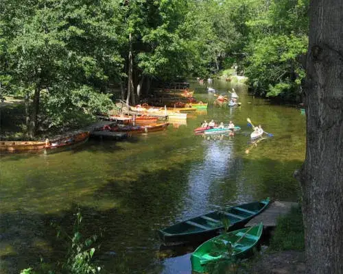 Gdzie na kajaki w Mazurach - najlepsze trasy i ukryte perełki