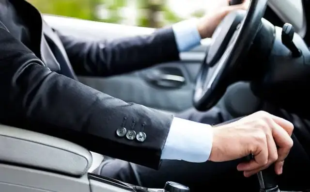 Cómo el freno de motor puede mejorar tu conducción y ahorrar frenos