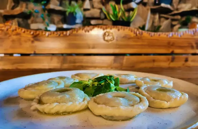 Ostróda gdzie zjeść - najlepsze miejsca na pyszne jedzenie w mieście