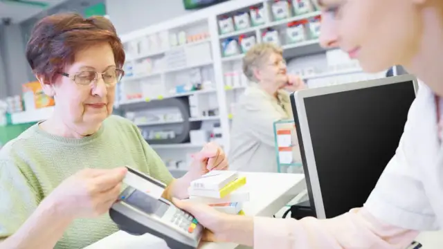 Czy leki dla seniorów są za darmo? Sprawdź, co musisz wiedzieć