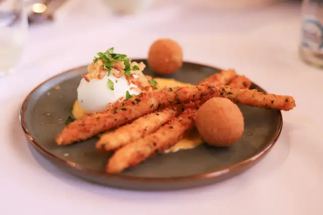 Słupsk gdzie zjeść: najlepsze miejsca na pyszne jedzenie w mieście