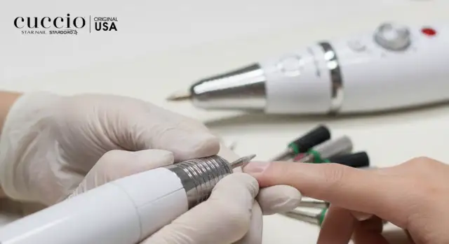 Usuwanie hybrydy w domu: Aceton czy frezarka? Pełny poradnik!